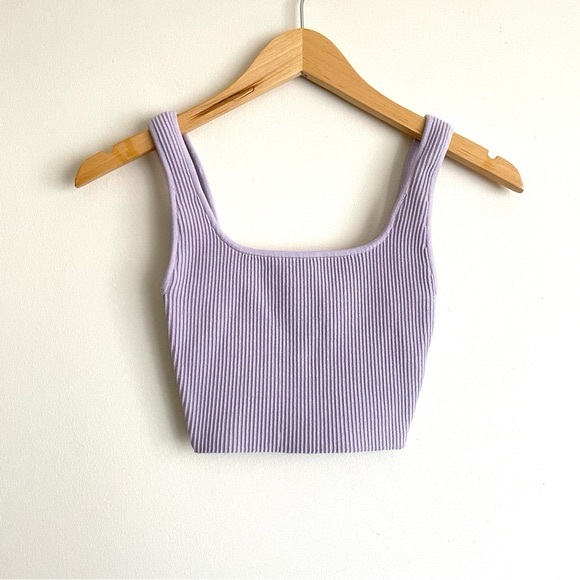 Aritzia Babaton Sculpt Knit Squareneck Cropped Tank in Pastel Lilac - Picture 2 of 8
